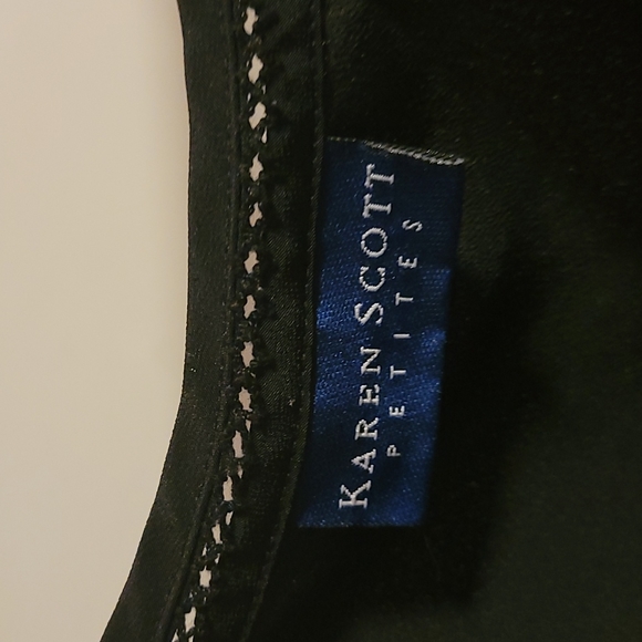 3 for$30  Karen Scott sleeveless top. 100% polyester. Never worn but no tags. - Picture 2 of 3